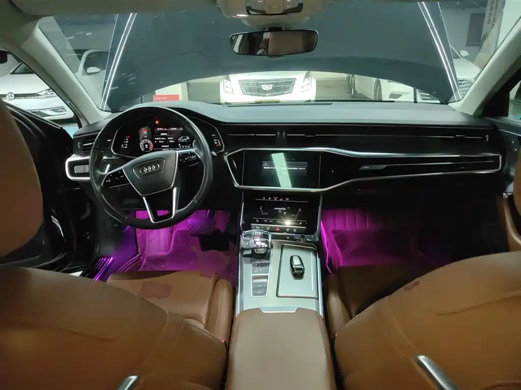 Audi A6L 2019 40 TFSI Luxury Elegance фото 10