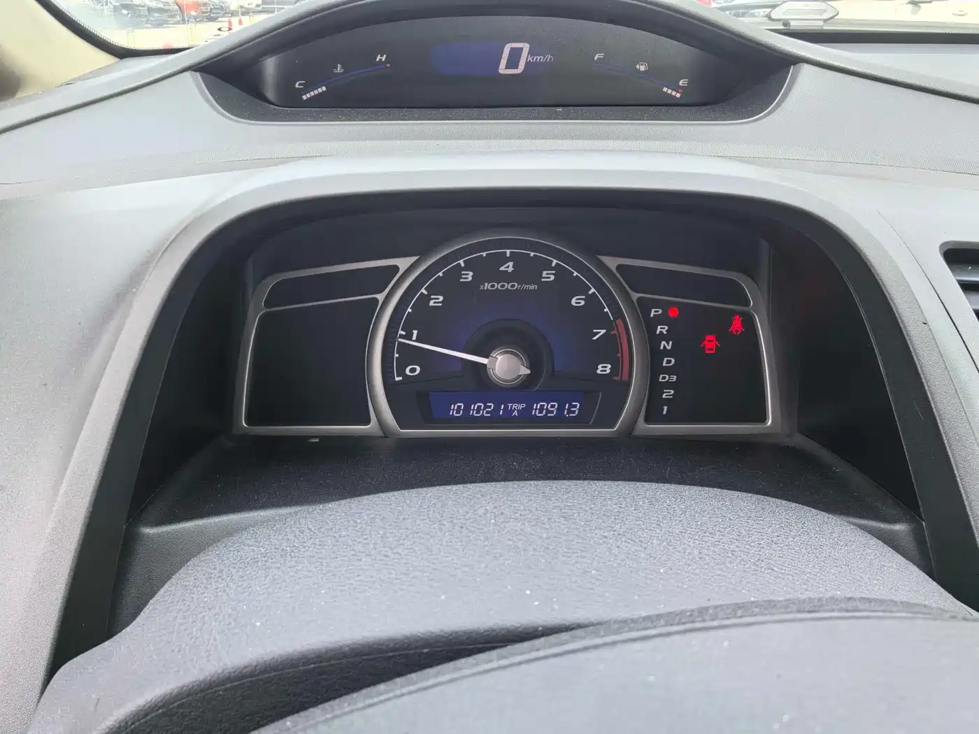 CIIMO CIIMO 2013 2012 1.8L Automatic