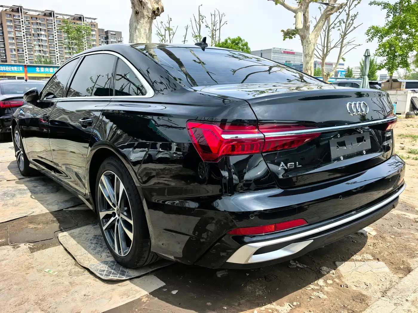 Audi A6L 2023 40 TFSI Luxury Dynamic фото 3