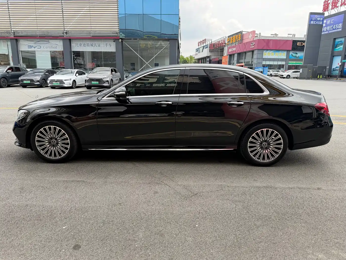 Mercedes-Benz E-Class 2017 E 200 L 4MATIC фото 5