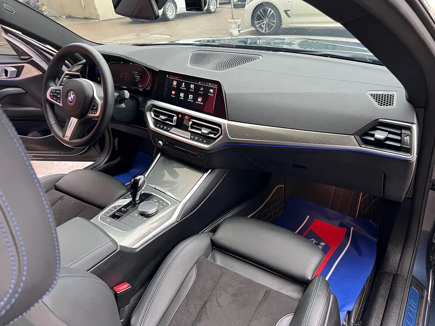 Photo 4 - BMW 4 Series