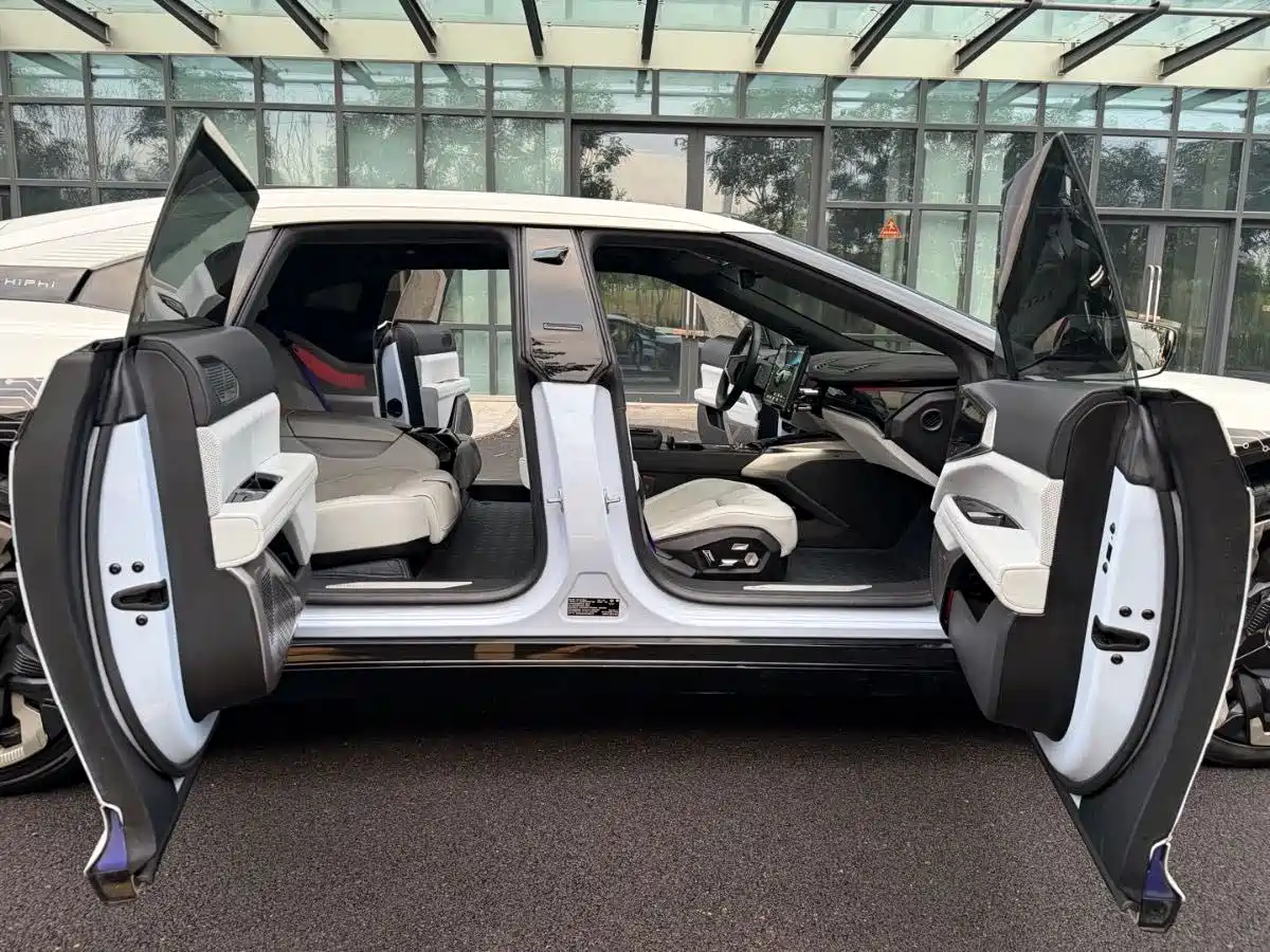 HiPhi Z 2023 2023 4-Seater Edition