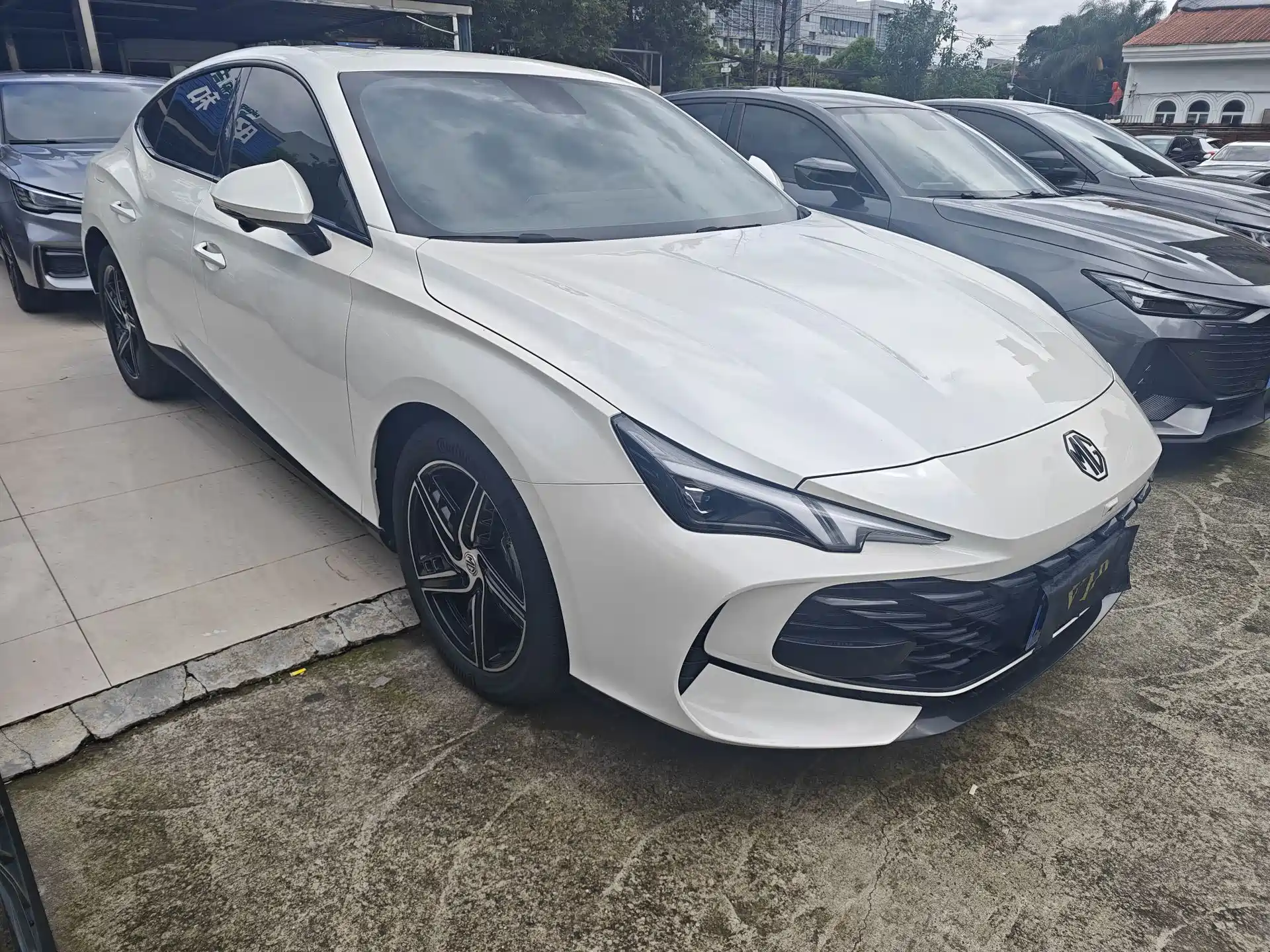 Фото 3 - MG MG7