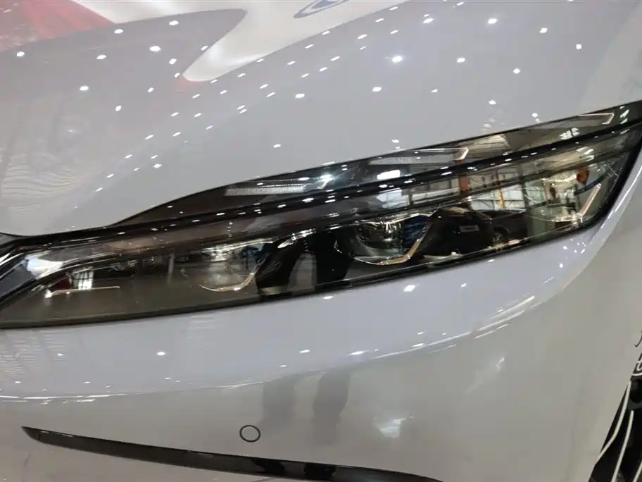 BYD HAN