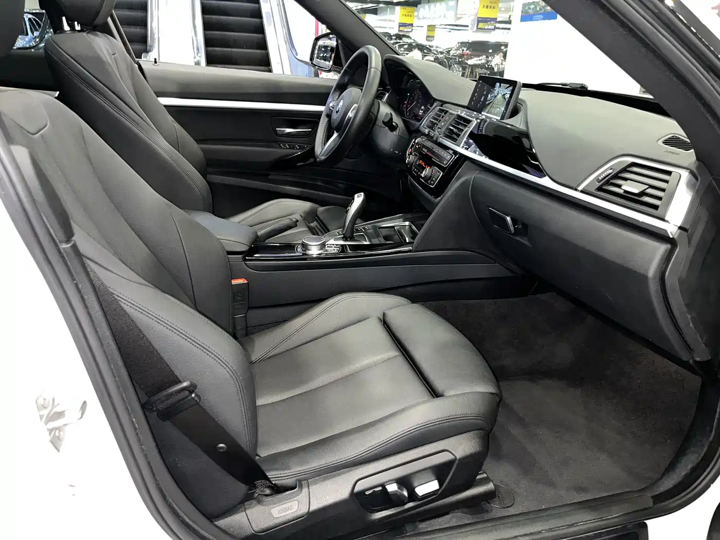 BMW 3 Series GT 2021 2020 320i M Sport Package