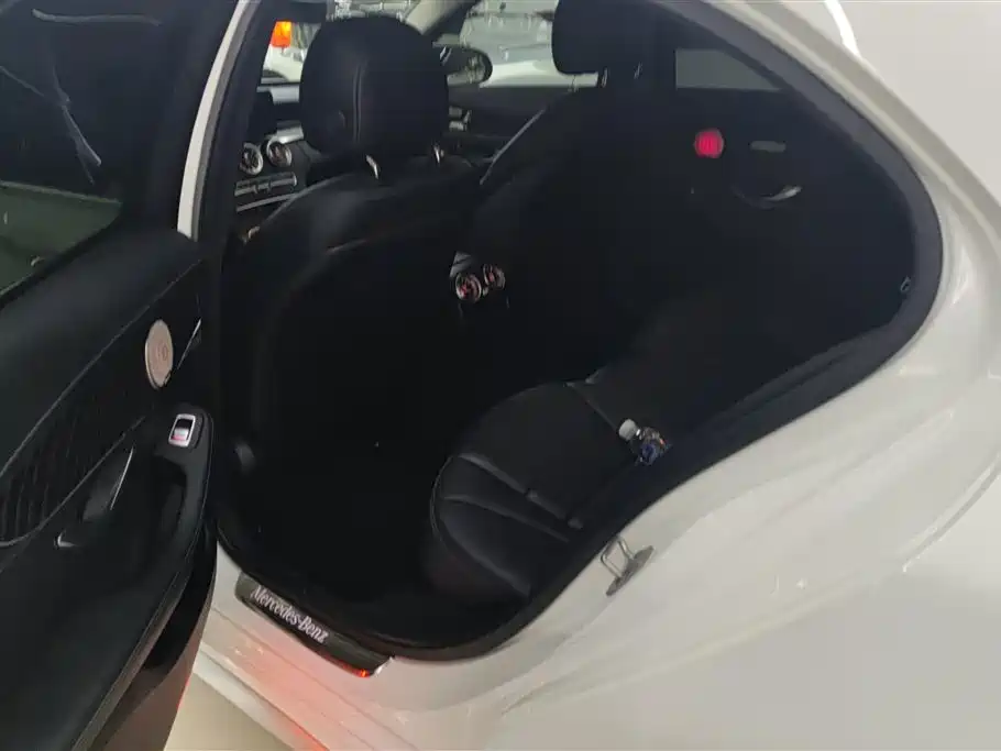 Mercedes-Benz C-Class 2019 Facelift C 260 L Sport фото 11