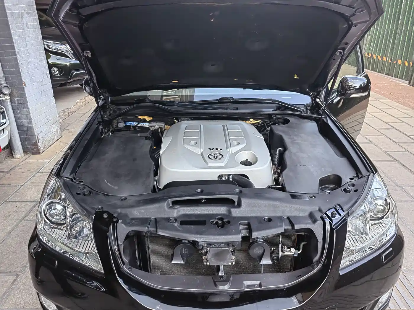 Toyota Crown 2010 3.0L Royal Saloon VIP фото 7
