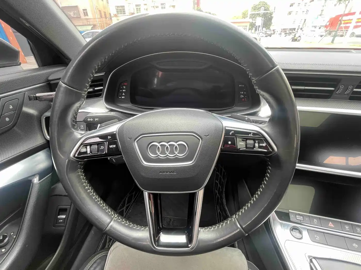 Audi A6L 2021 45 TFSI Exclusive Elegance фото 14