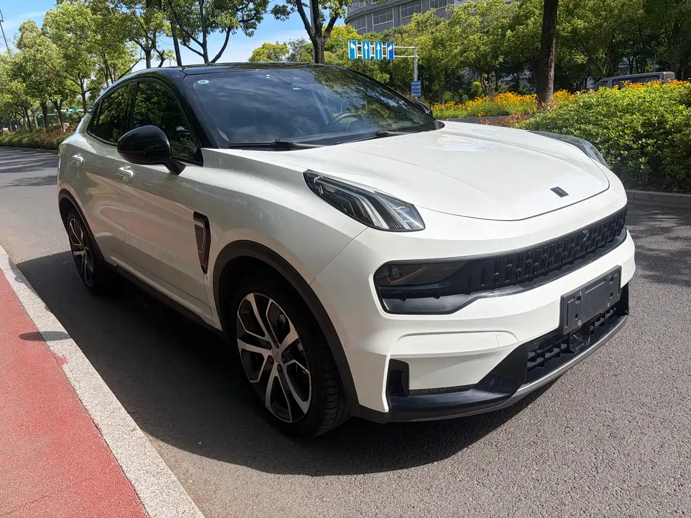 Lynk & Co 05 2020 2.0TD 4WD Power Plus фото 3