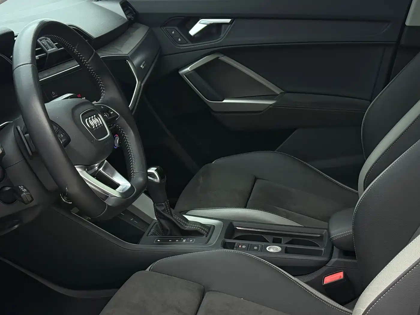 Audi Q3 2021 35 TFSI Fashion Sport фото 19
