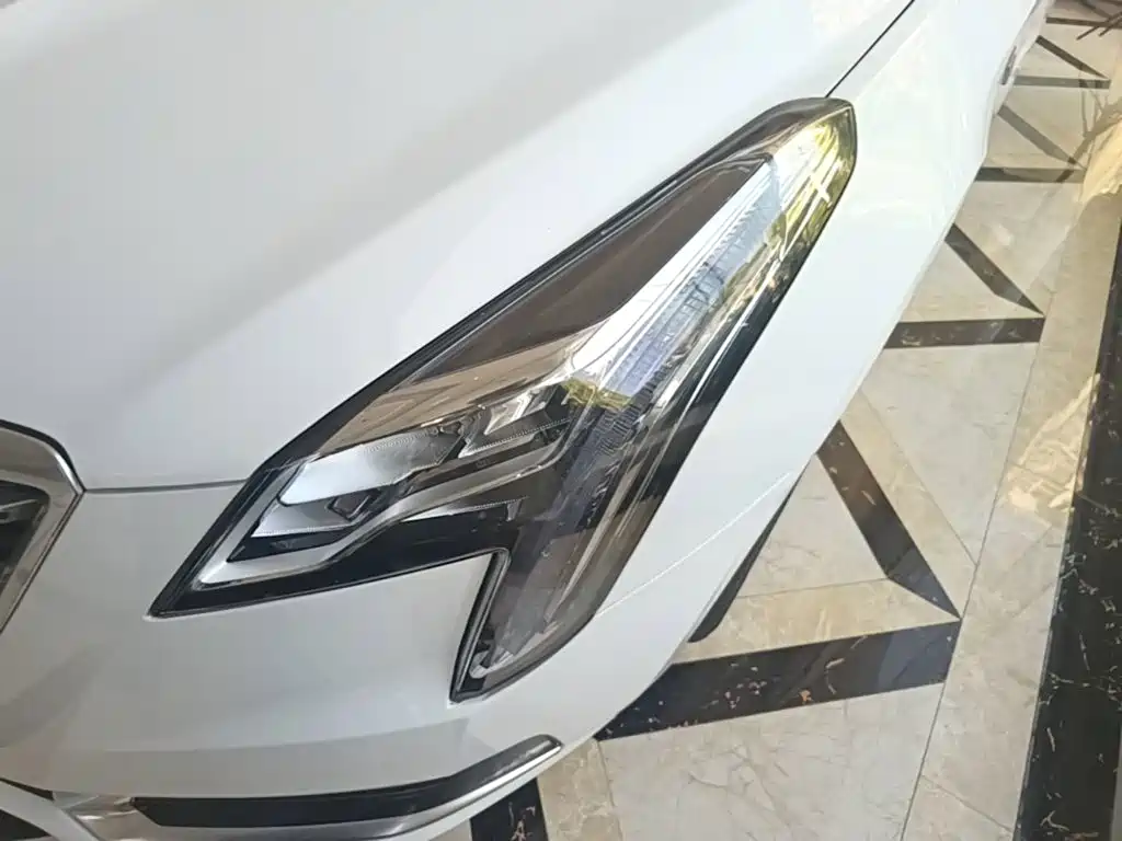 Cadillac XTS 2020 2018 28T Technology