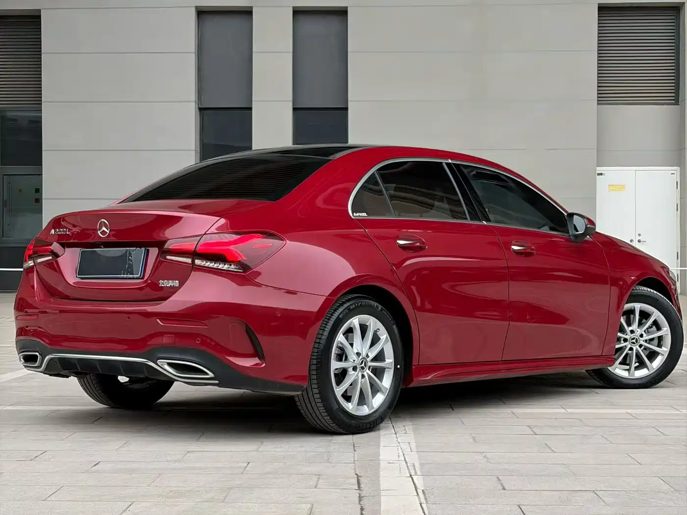 Mercedes-Benz A-Class 2022 A 200 L Sport Sedan Dynamic фото 6