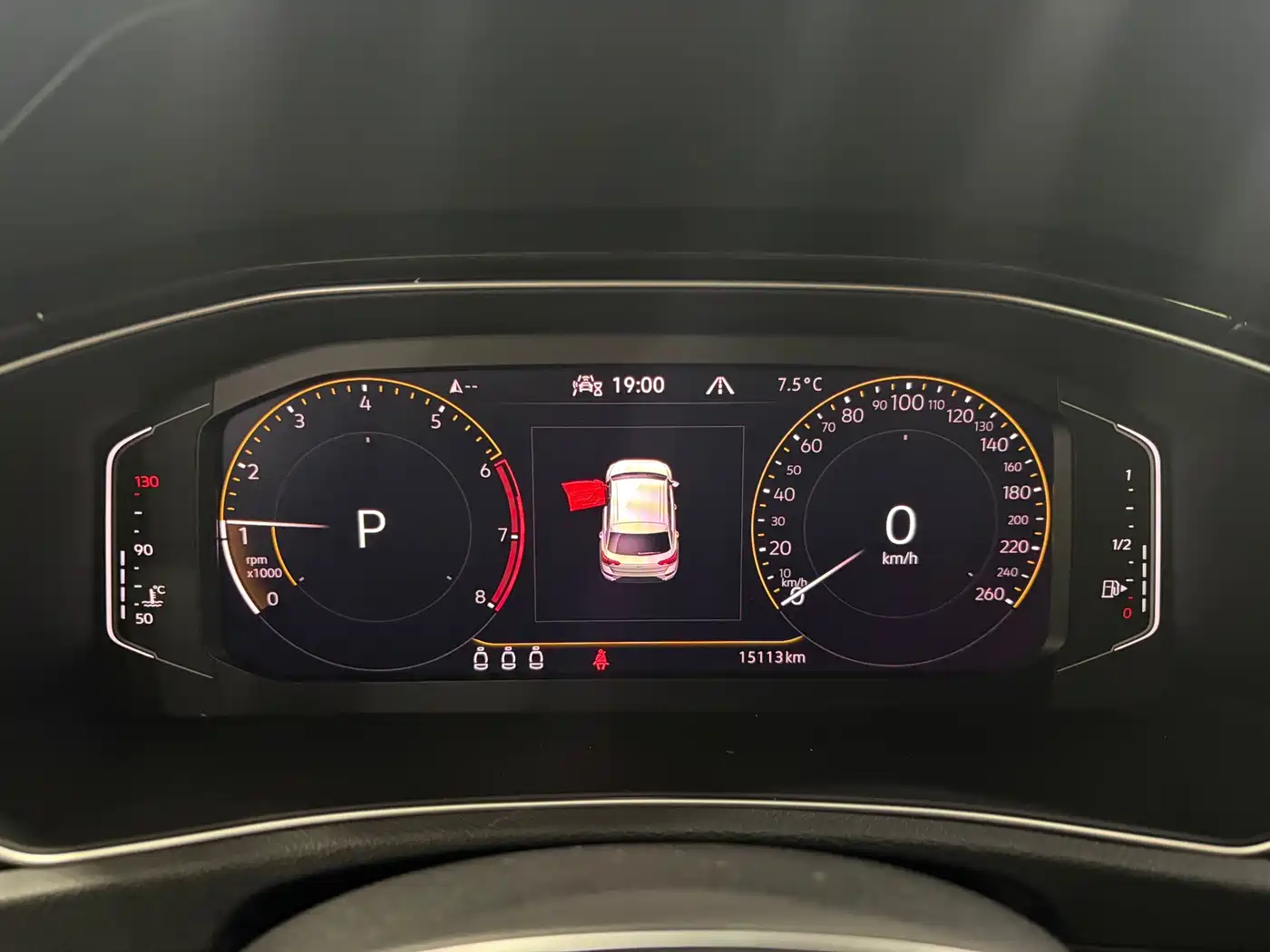 Volkswagen T-ROC 2022 280TSI DSG 2WD Comfort PLUS фото 5