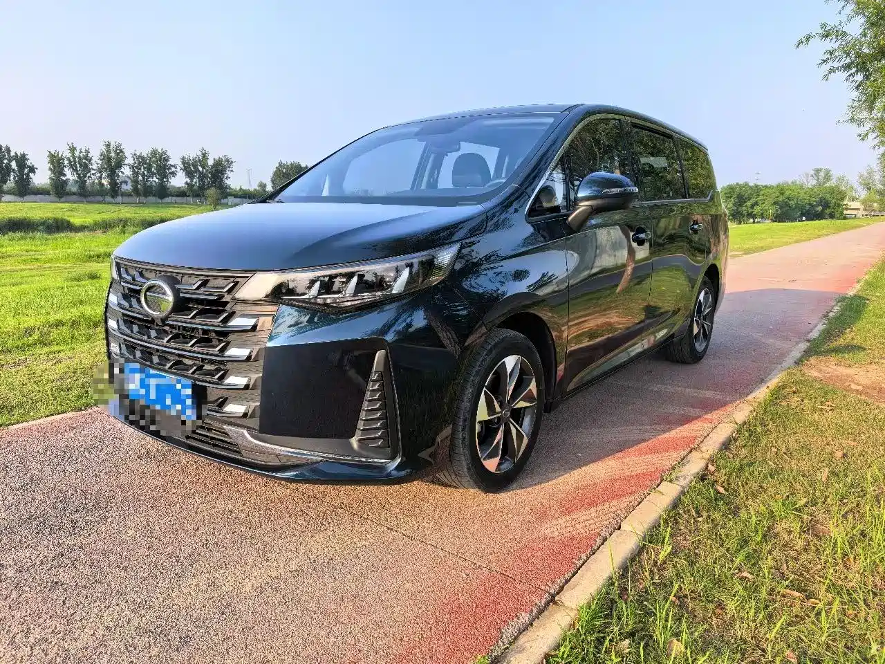 GAC Trumpchi Trumpchi M6 2021 PRO 270T DCT Luxury Edition