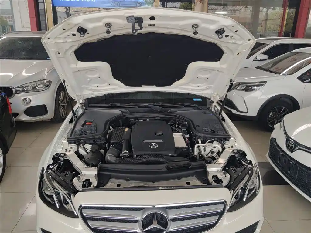 Mercedes-Benz E-Class 2017 E 300 L Sport Fashion фото 20