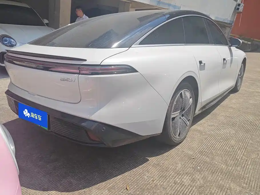 Dongfeng Fengxing Stellar S7 2025 2024 555 Luxury Edition