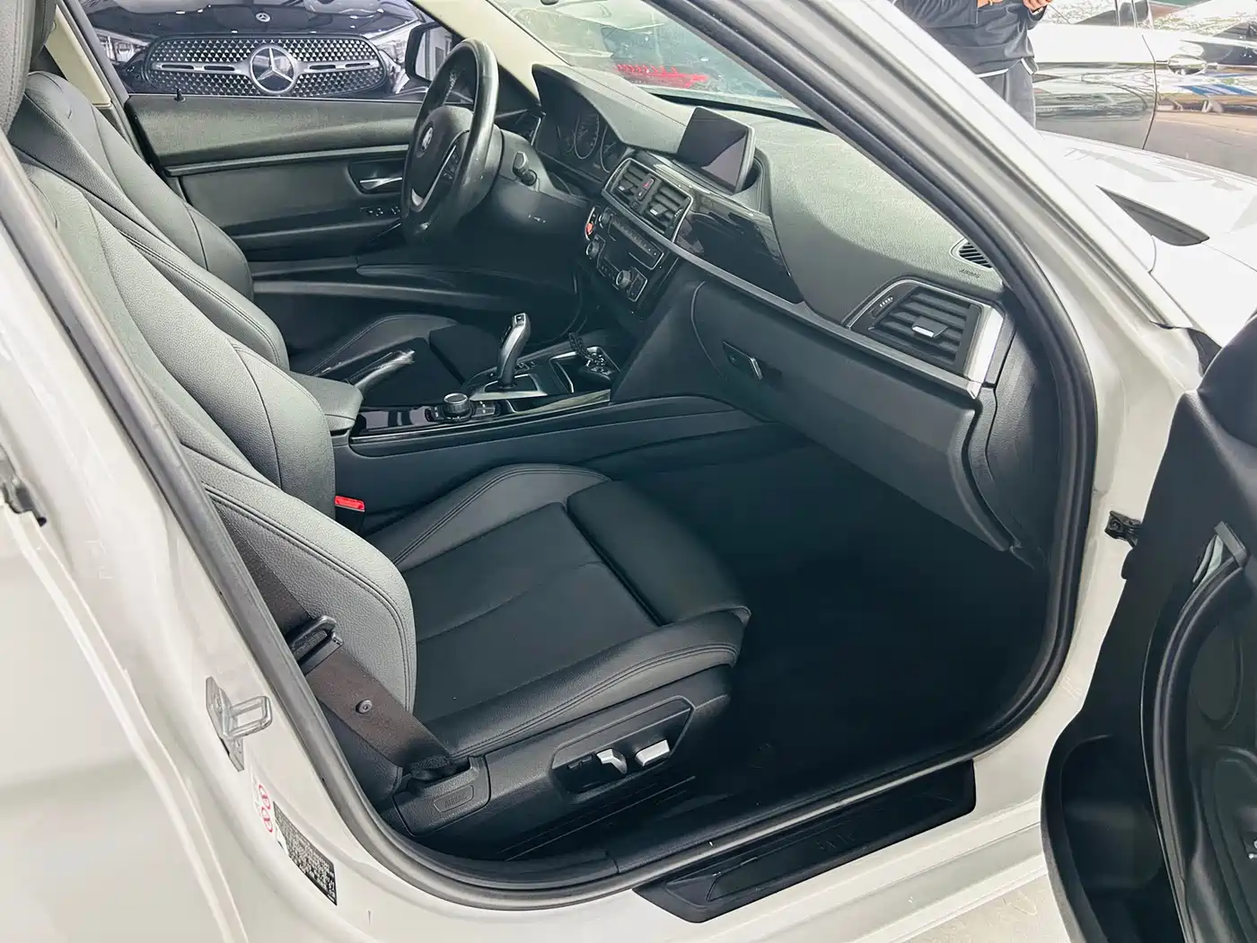 BMW 3 Series 2018 320Li Fashion Style фото 10