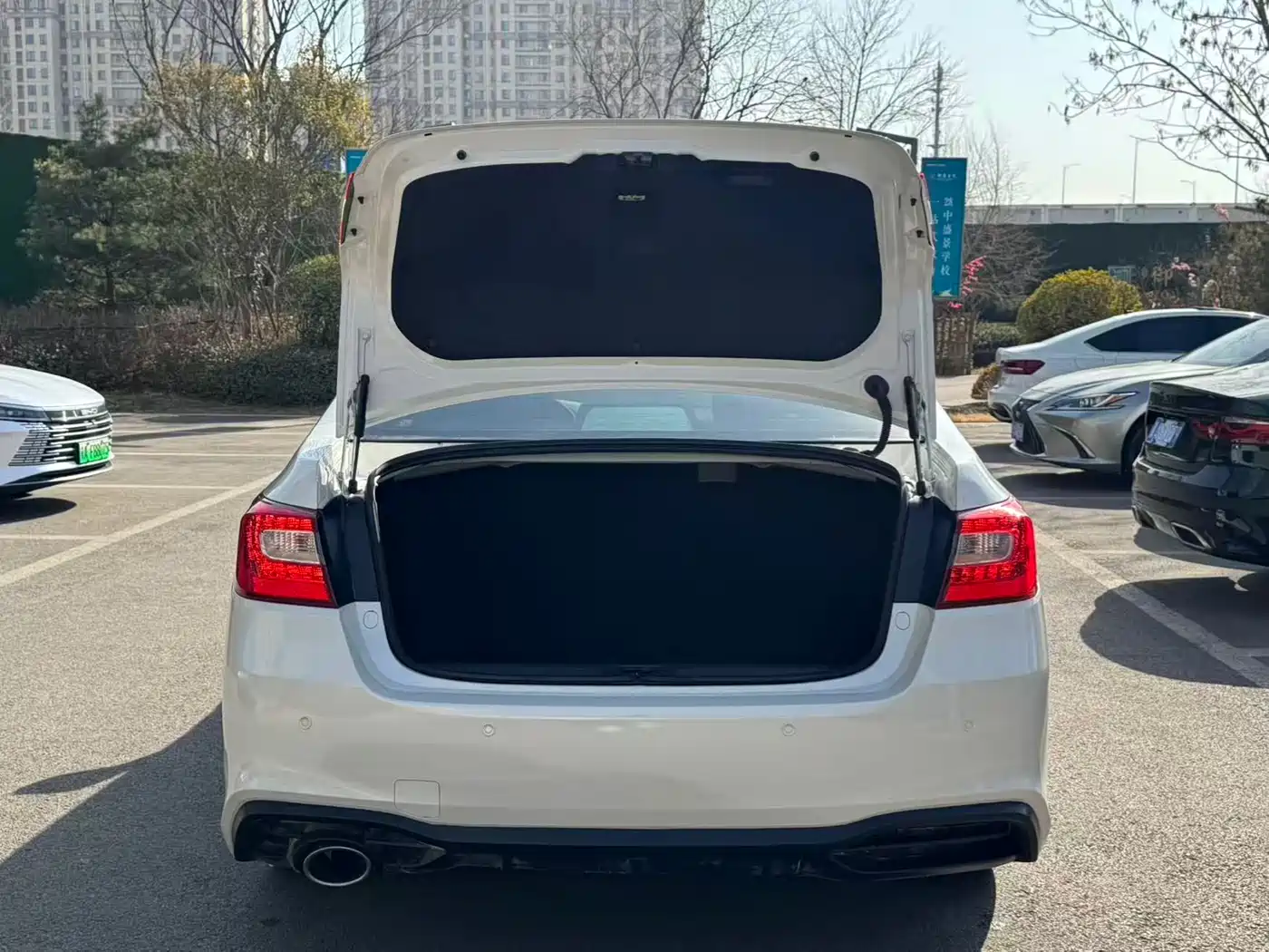 Subaru Legacy 2020 2.5i Glory Limited Edition EyeSight фото 19