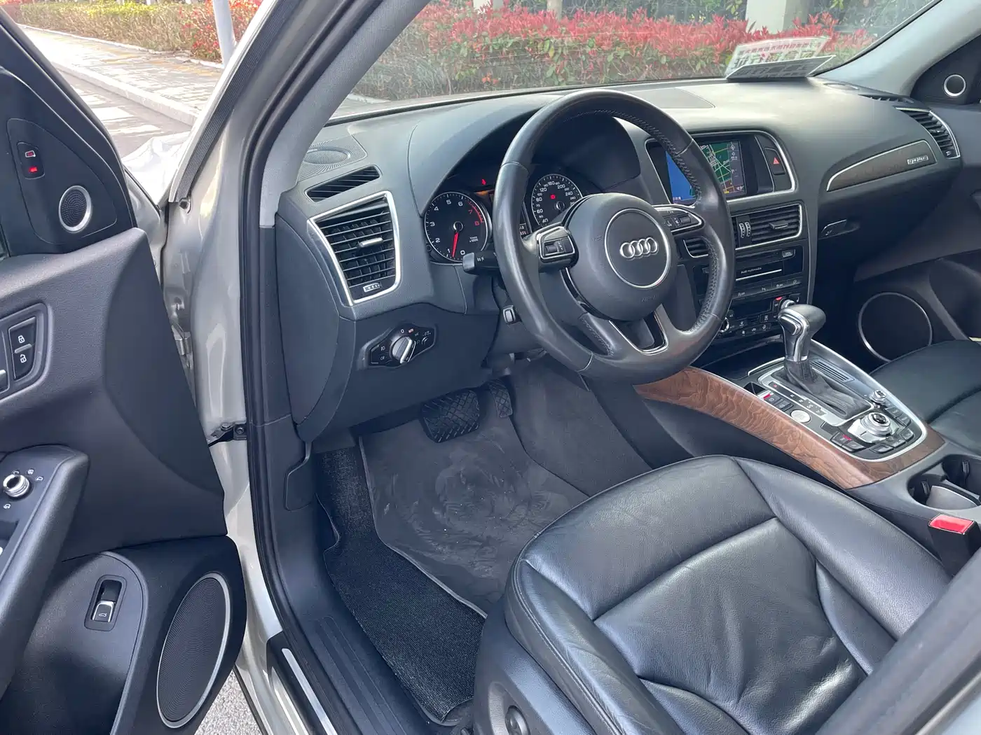 Audi Q5 2015 40 TFSI Comfort фото 7