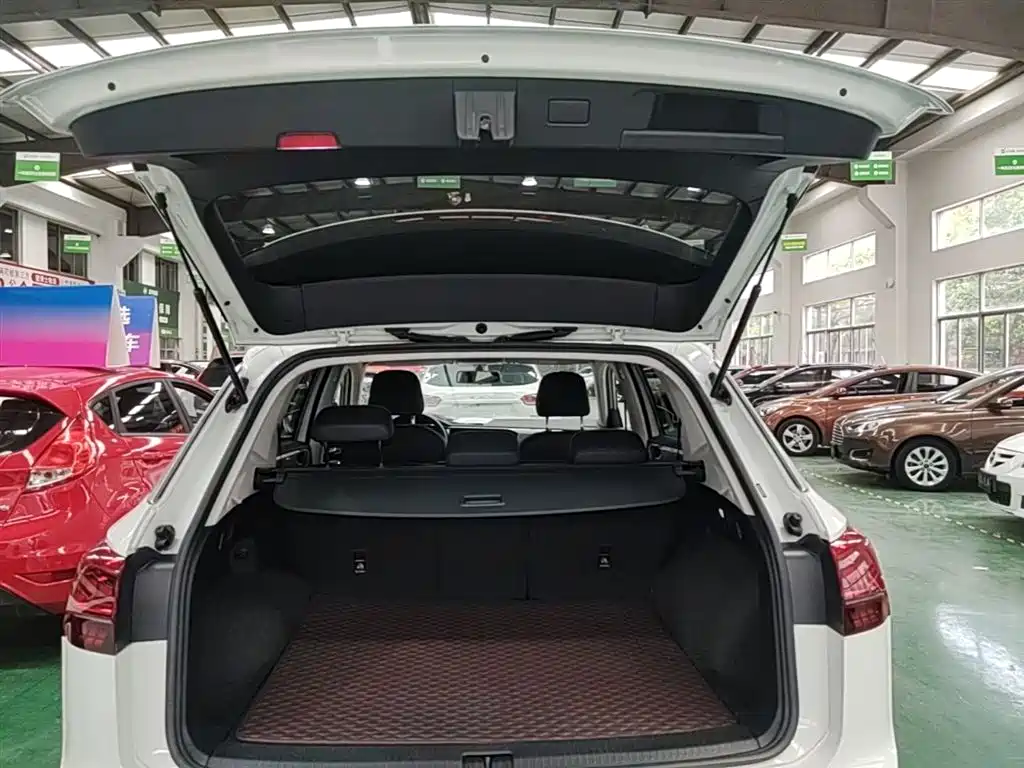 Volkswagen Tayron 2019 Expedition 280TSI 2WD Luxury (China VI) фото 19