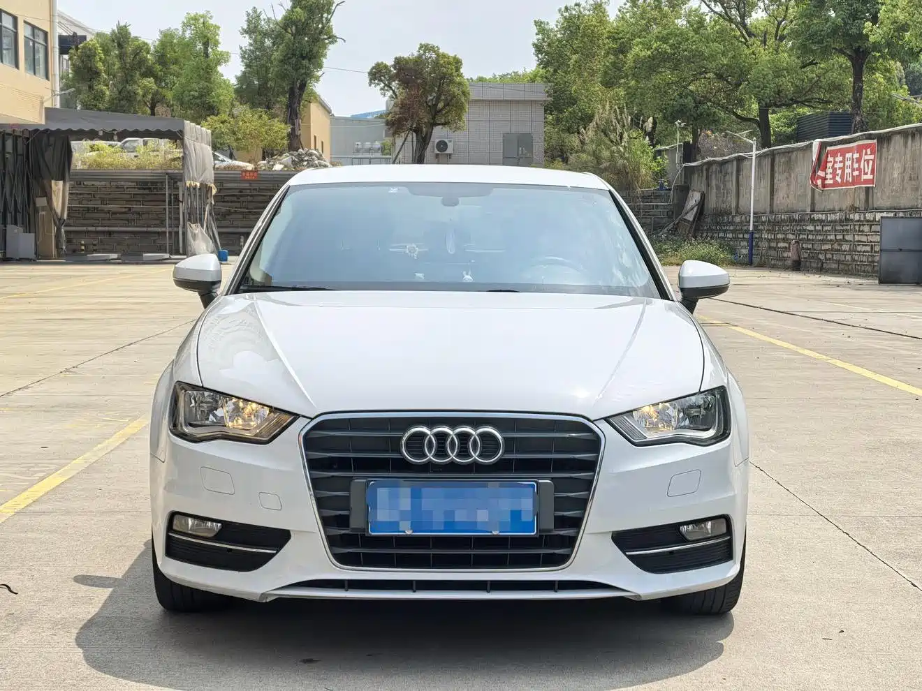 Audi A3 2016 Sportback 35 TFSI Progressive фото 2
