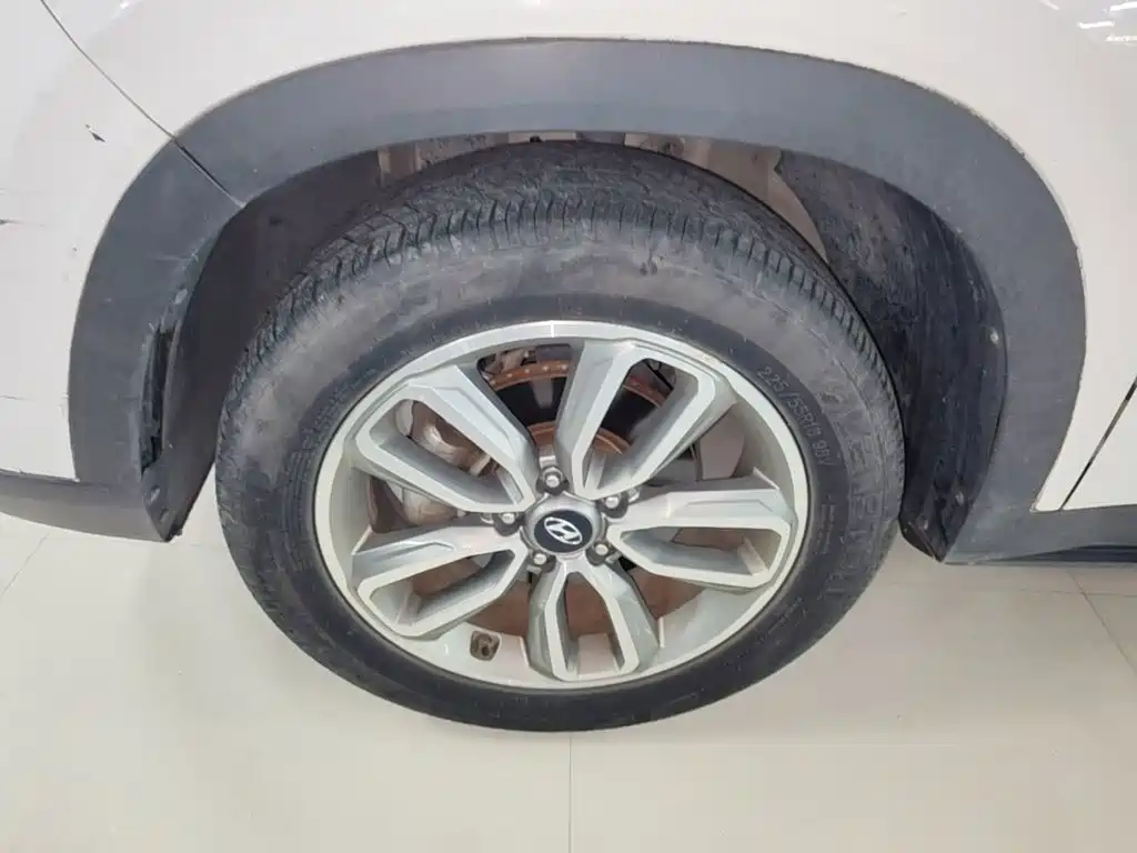 Фото 23 - Hyundai Beijing Hyundai ix35