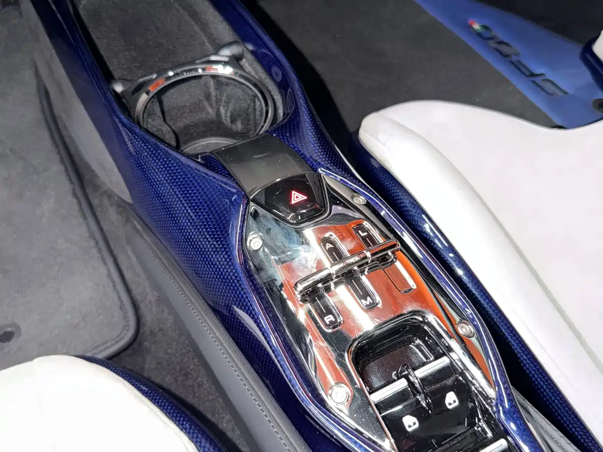 Ferrari SF90 2024 2021 3.9T V8 Spider