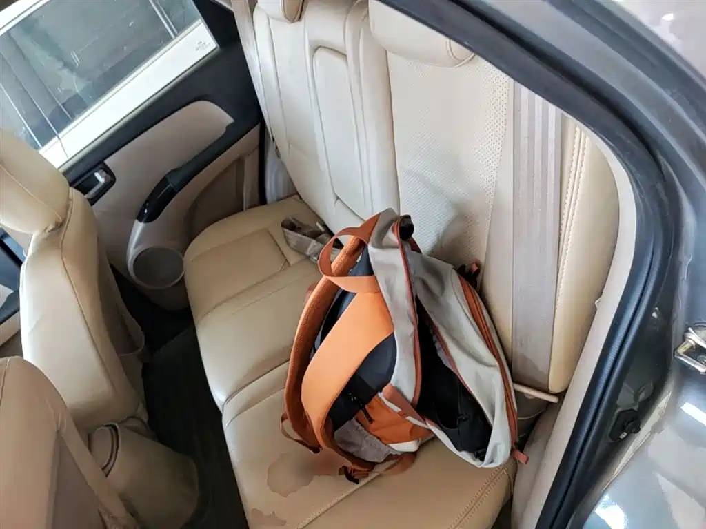 Kia Sportage 2013 2.0L Automatic 2WD GL фото 17