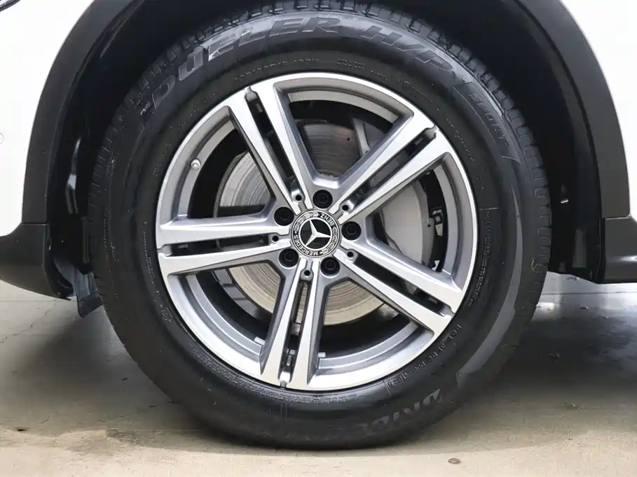 Mercedes-Benz GLC 2021 GLC 260 L 4MATIC Sporty фото 29