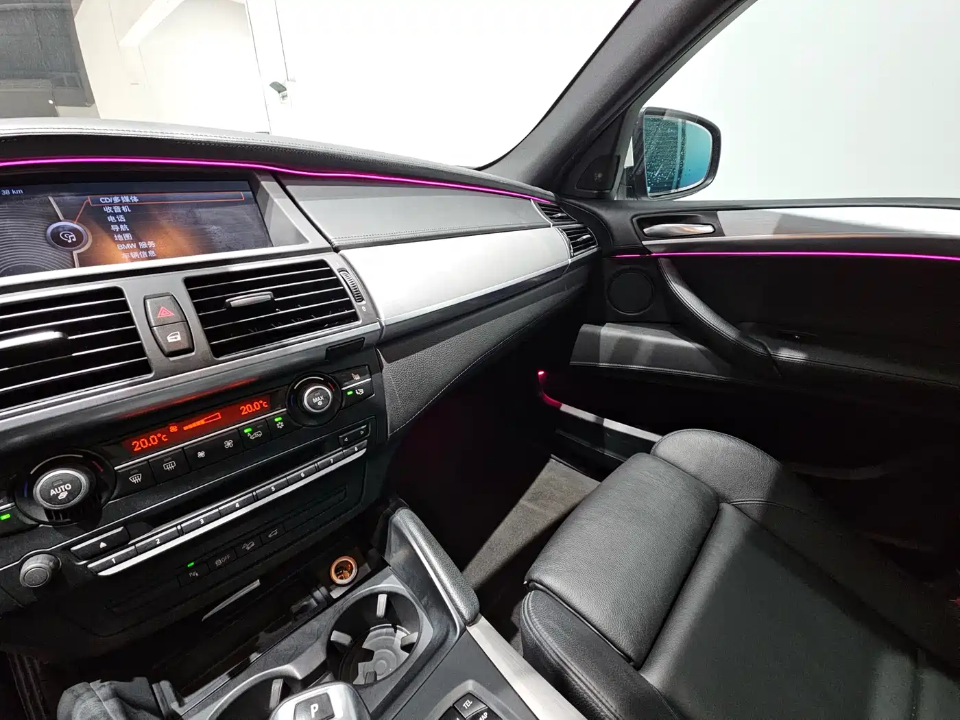 BMW X6 M 2010 X6 M фото 15