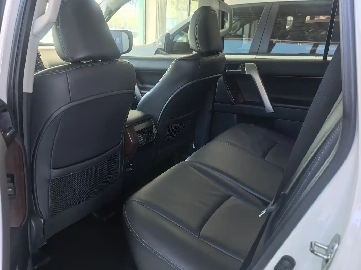Toyota Prado 2016 3.5L Auto TX-L фото 7