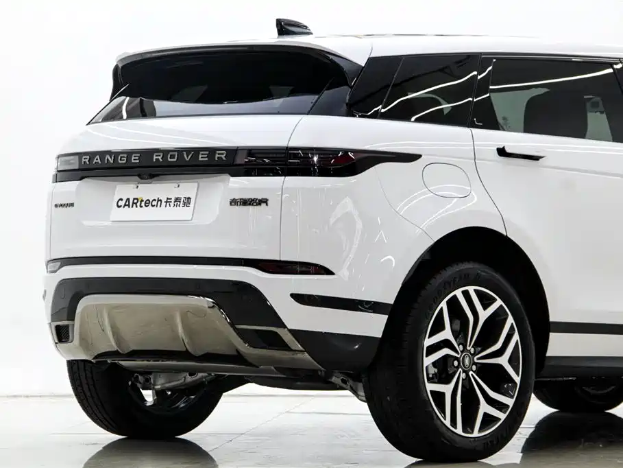 Land Rover Range Rover Evoque 2024 Range Rover Evoque L 249PS Light Master Edition фото 9