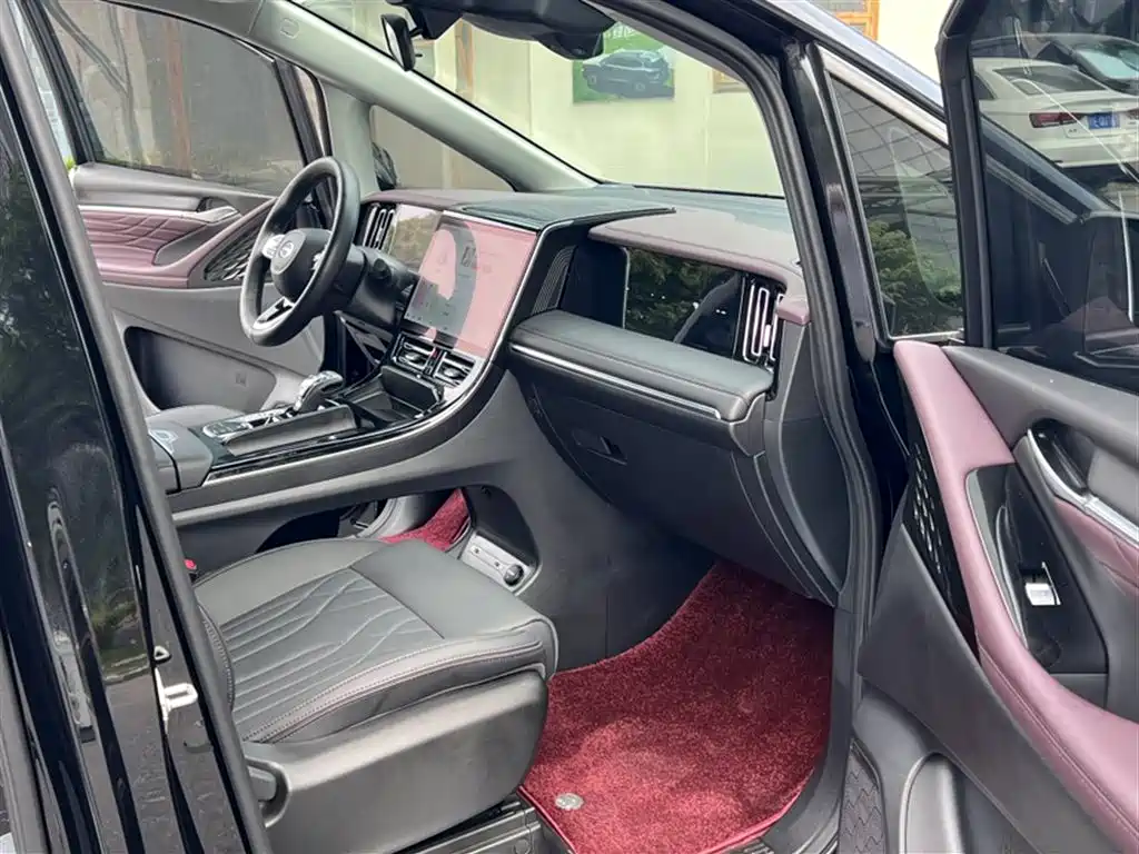 GAC Trumpchi Trumpchi M8 2024 Master Series 400T Premium Edition фото 2