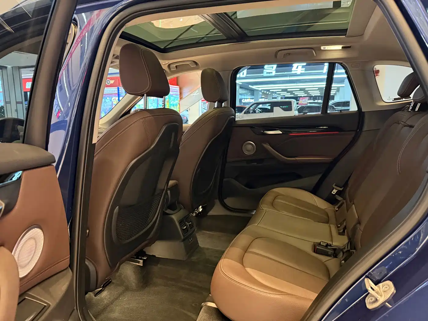BMW X1 2022 sDrive25Li Leading фото 6