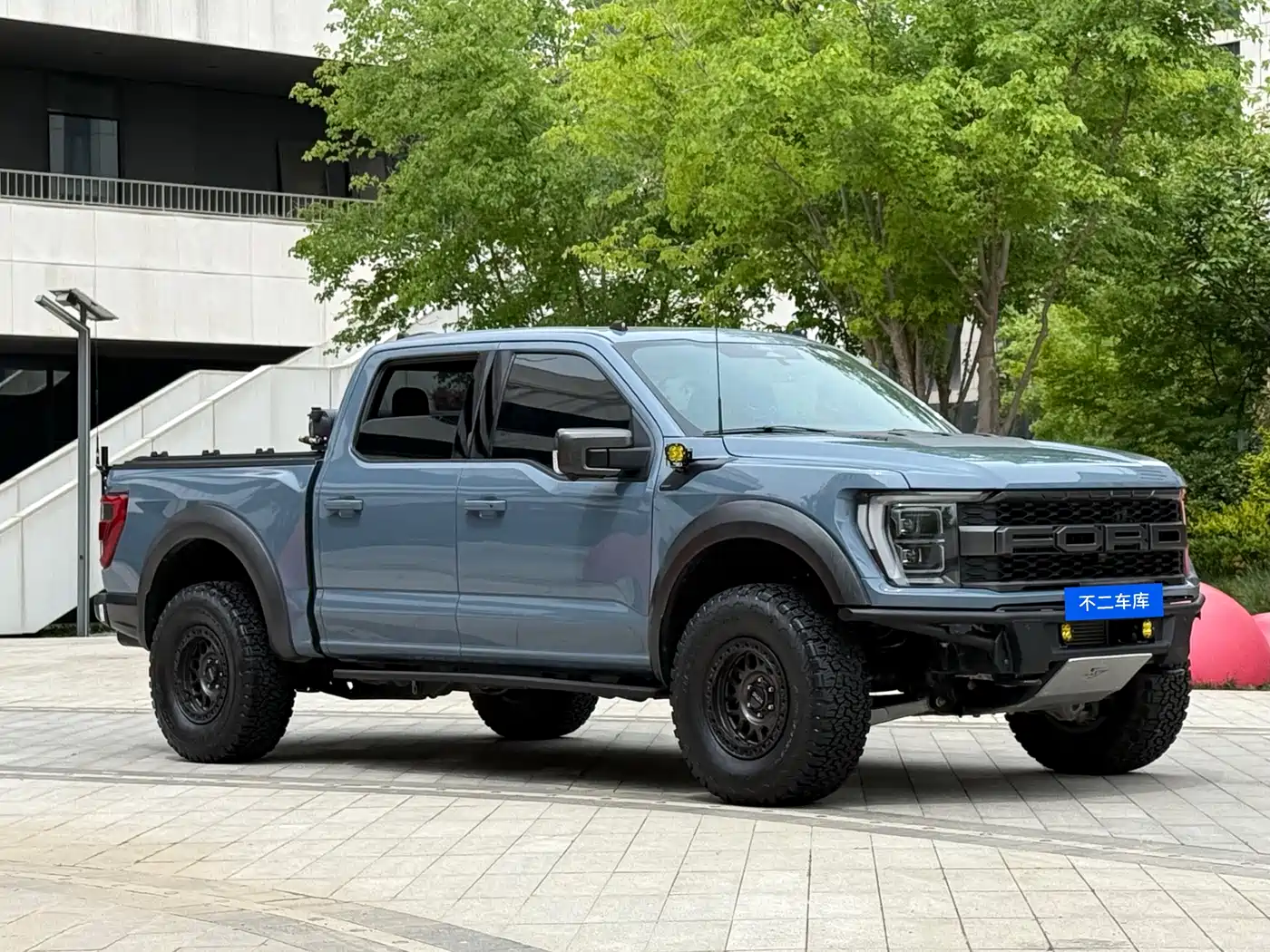 FORD F-150 RAPTOR