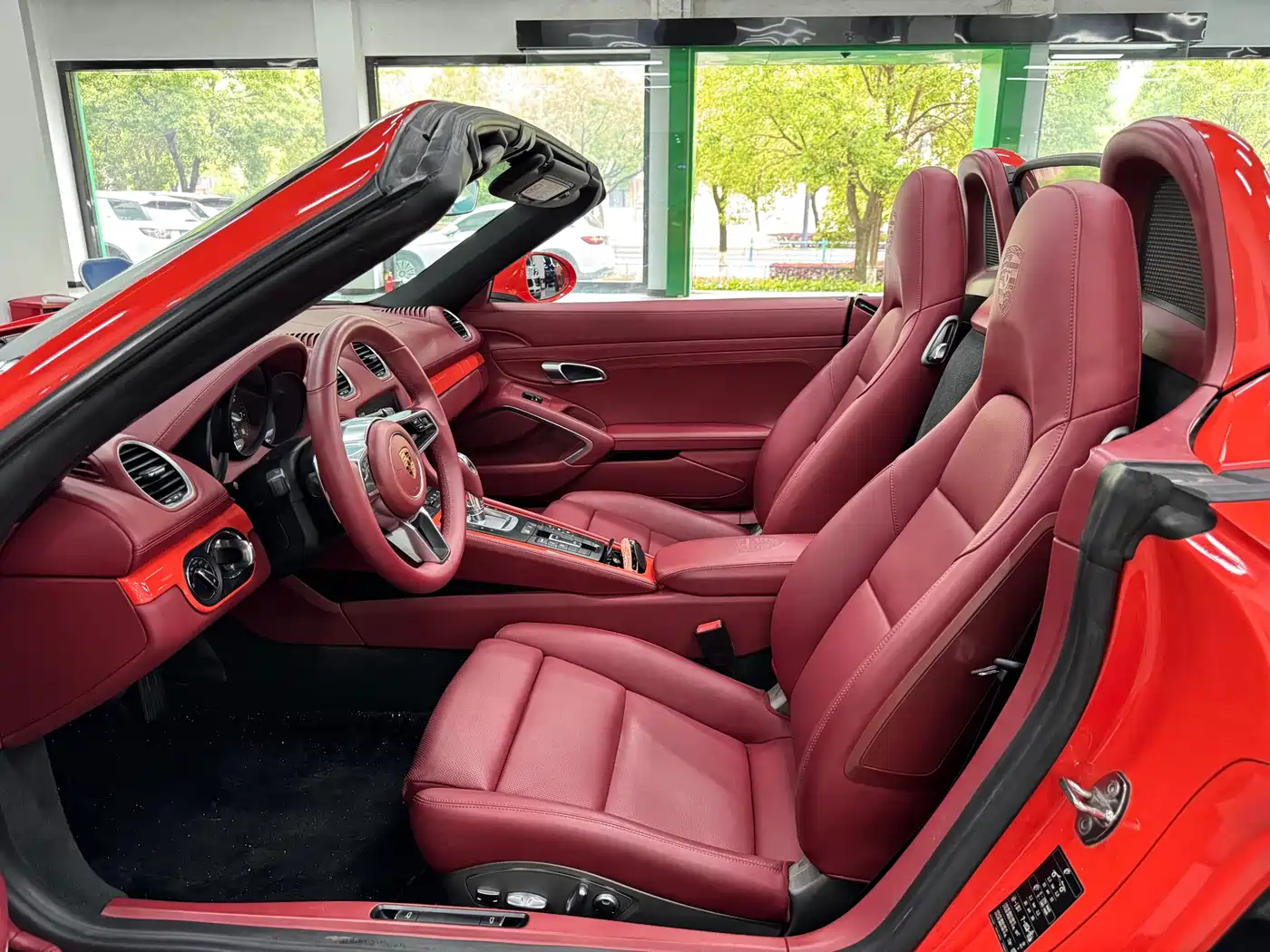Porsche 718 2018 Boxster 2.0T фото 7