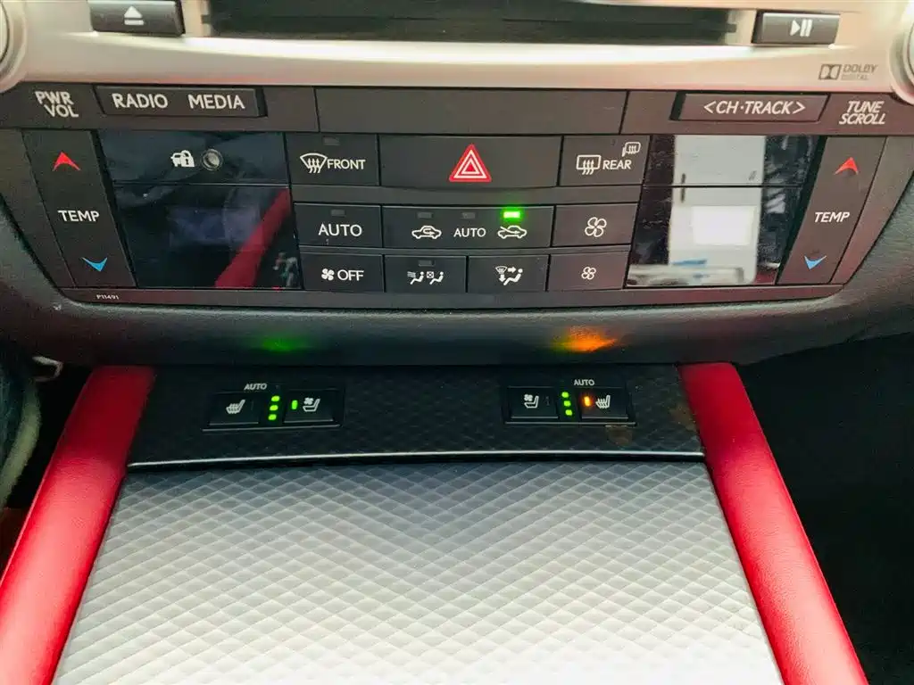 Lexus GS 2017 300 F SPORT фото 20