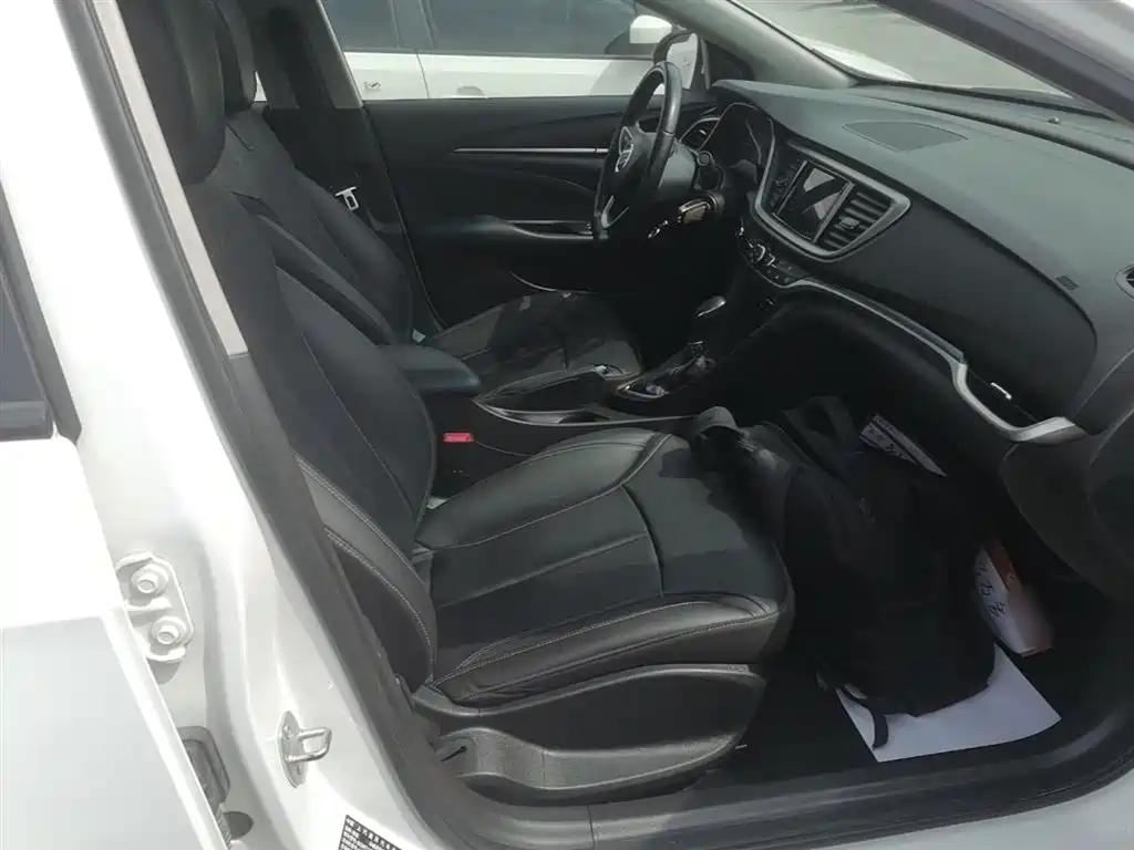 Buick Excelle 2019 18T Auto Connected Elite China VI фото 25