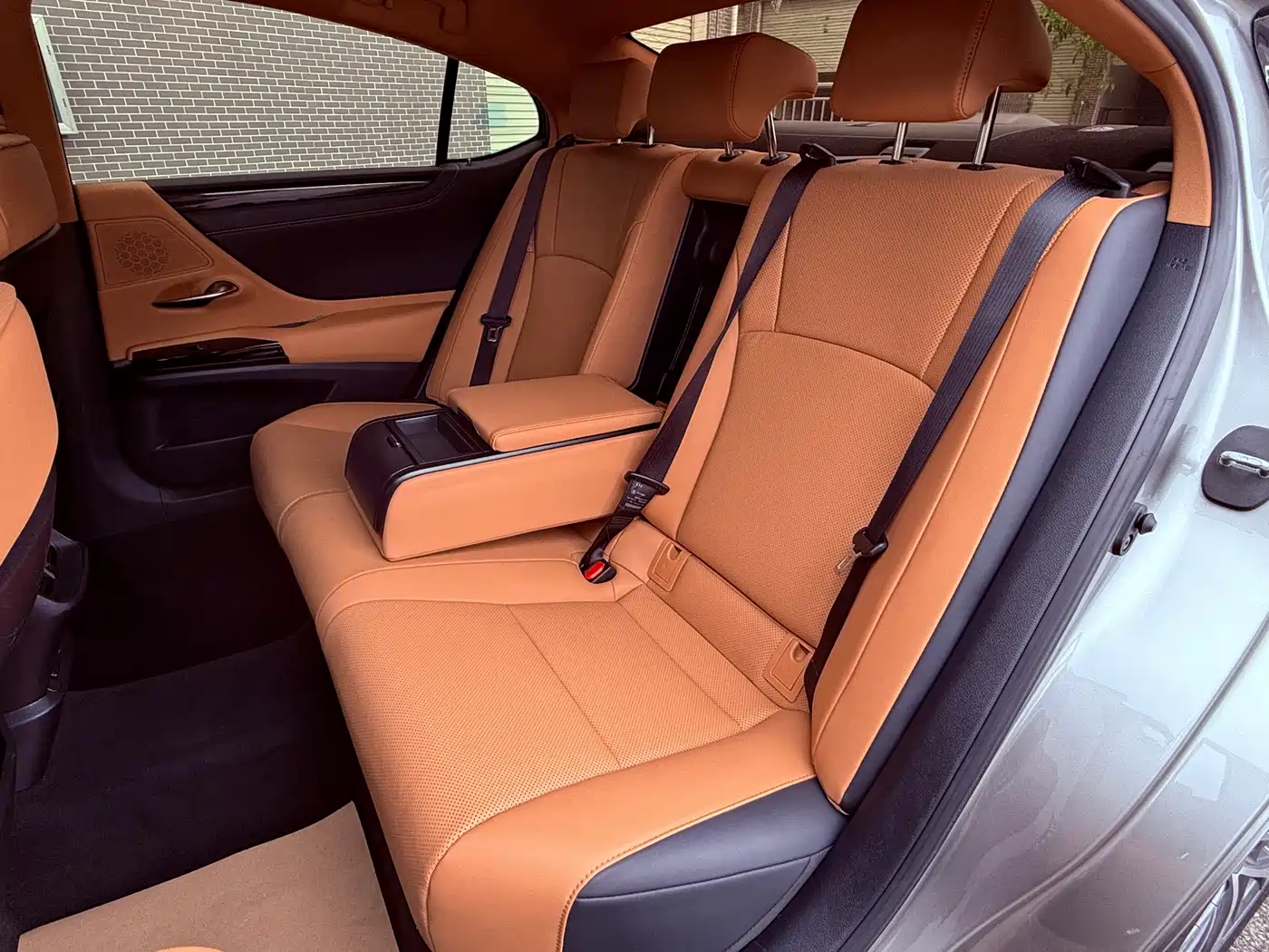 Lexus ES 2021 260 Excellence Edition фото 7