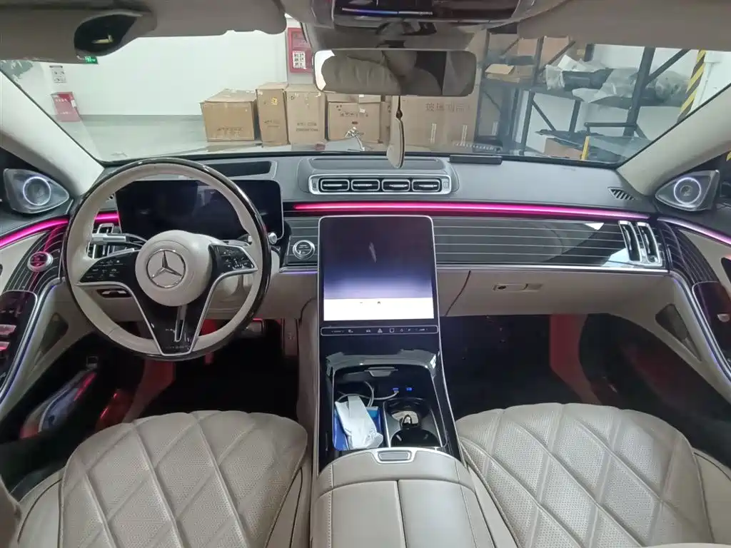 Mercedes-Benz Maybach S-Class 2025 Model S 480 4MATIC фото 13