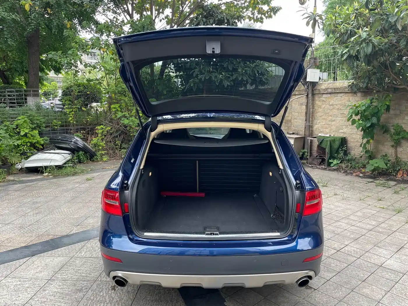 Photo 16 - Audi A4 (Import)