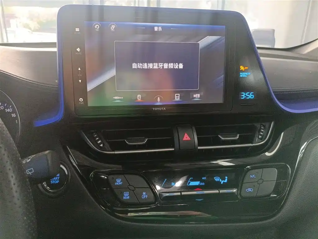 Toyota IZOA 2018 2.0L Speed Edition China VI фото 13