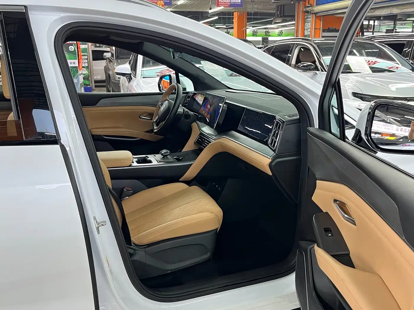 BYD Song L DM-i 2026 2024 112km Leading Edition