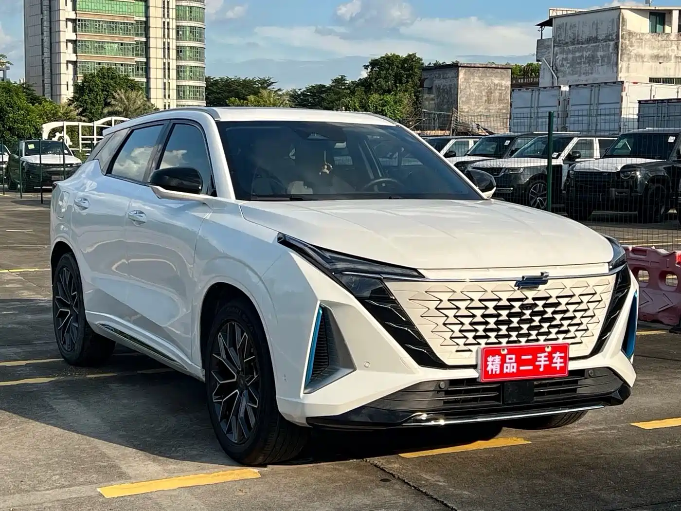 Changan Oshan Z6 EV 2023 2023 Smart Electric iDD 150KM Flagship PLUS Smart Parking Edition