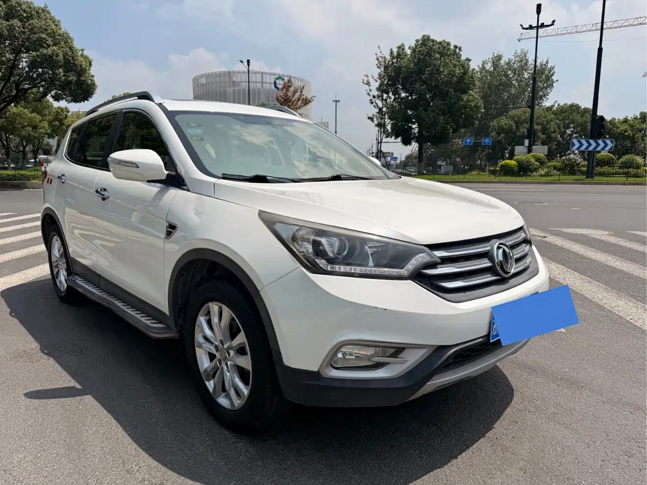 Dongfeng Aeolus Dongfeng Fengshen AX7 2015 2015 2.0L Manual Zhiyi Edition
