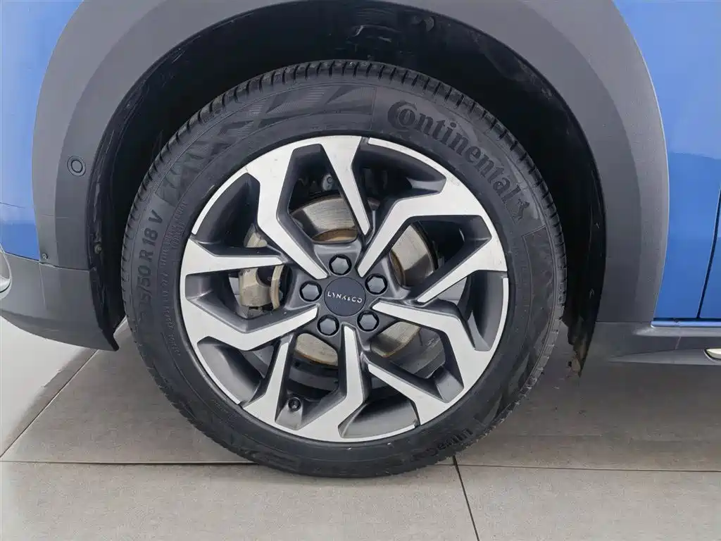 Lynk & Co 02 2019 1.5T DCT FWD Jin Pro Version China VI фото 17