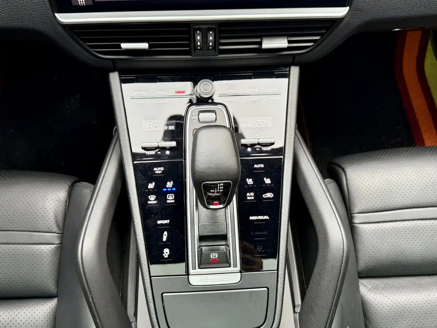 Porsche Cayenne 2018 Cayenne 3.0T фото 11