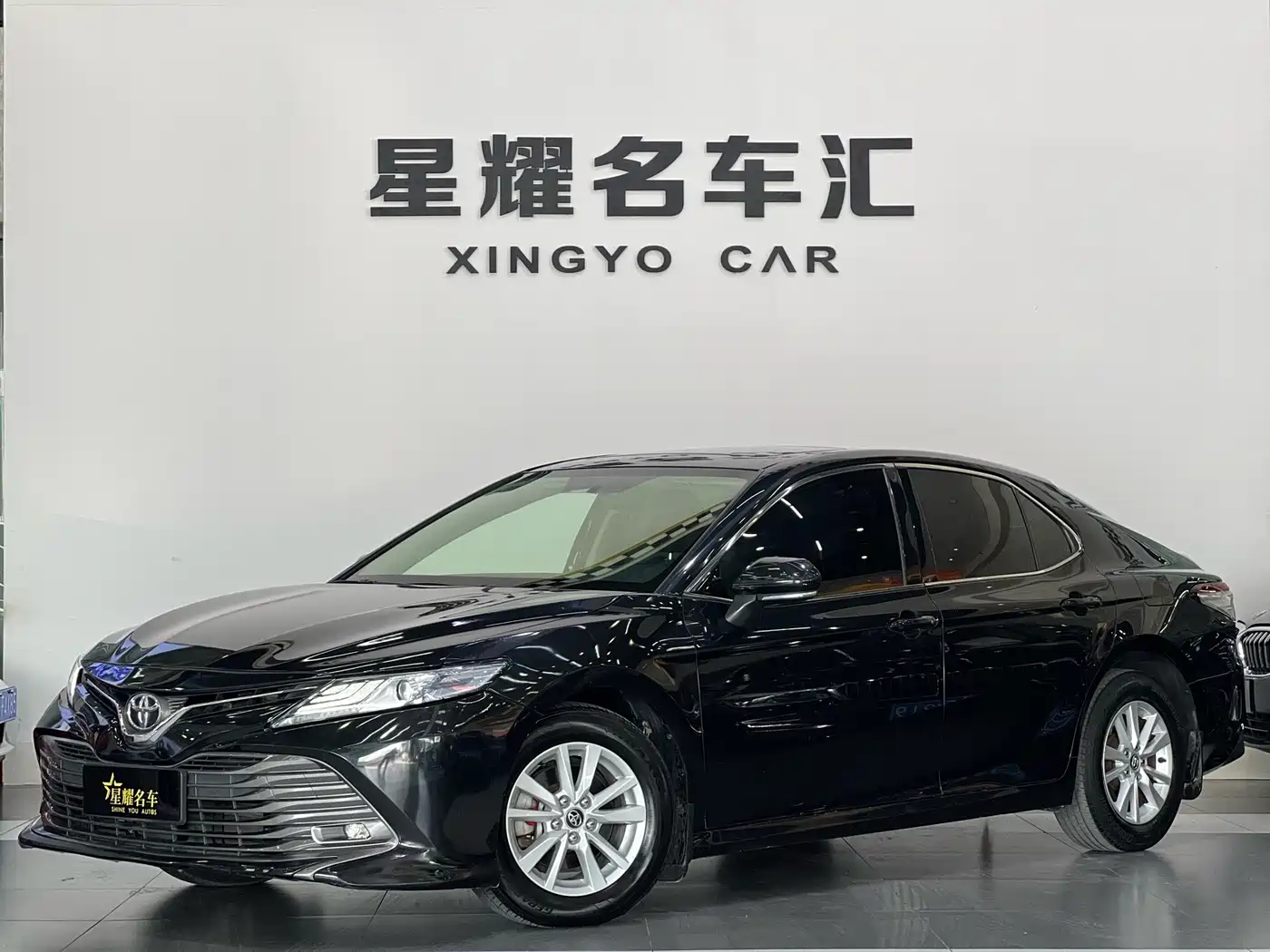 Toyota Camry 2018 2.0E Elite Edition фото 24