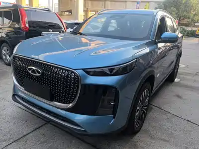 Chery Tiggo 8 Plus C-DM