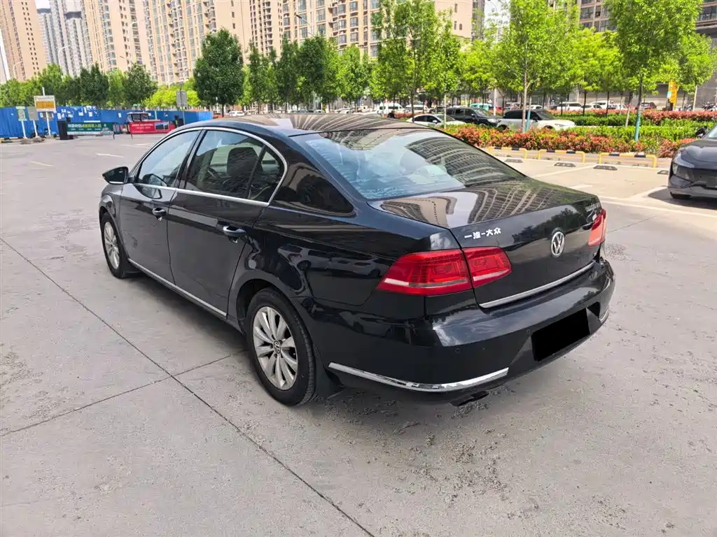 Volkswagen Magotan 2013 1.8TSI Luxury фото 12